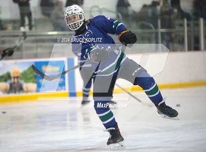 Thumbnail 2 in Millburn vs Nottingham photogallery.