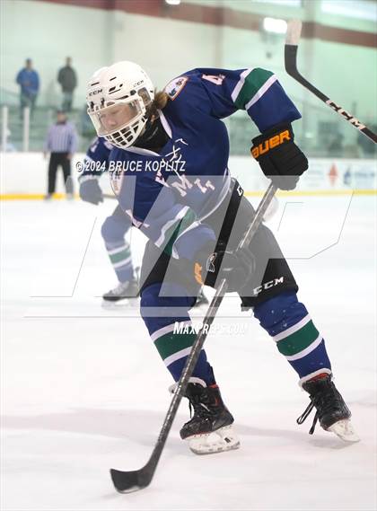 Thumbnail 3 in Millburn vs Nottingham photogallery.