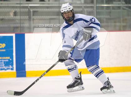 Thumbnail 2 in Millburn vs Nottingham photogallery.