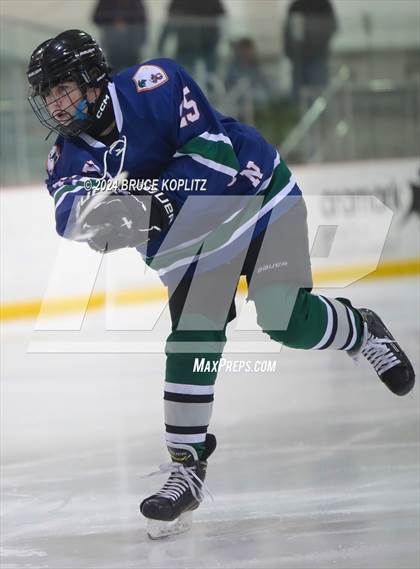 Thumbnail 3 in Millburn vs Nottingham photogallery.