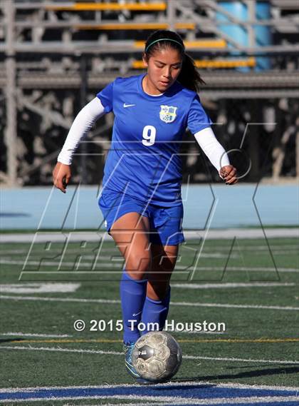 Thumbnail 3 in San Dimas vs Montclair (San Dimas Tournament) photogallery.