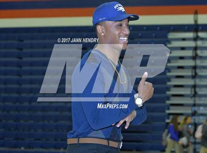 Thumbnail 3 in Bishop Gorman (National Signing Day) photogallery.