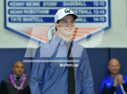 Thumbnail 3 in Bishop Gorman (National Signing Day) photogallery.