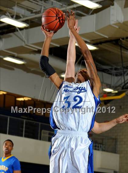 Thumbnail 2 in Bishop Amat vs. Chino (I Have A Dream Classic) photogallery.