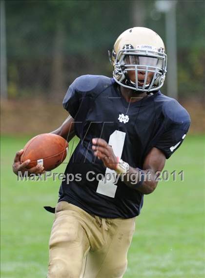 Thumbnail 3 in Barlow @ Notre Dame-Fairfield photogallery.