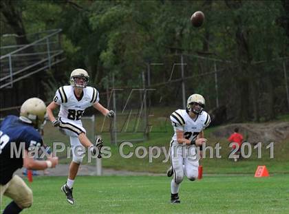 Thumbnail 2 in Barlow @ Notre Dame-Fairfield photogallery.