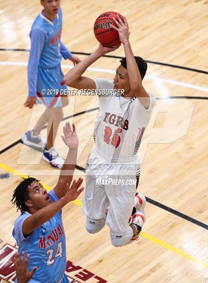 Thumbnail 1 in Sterling vs Manual (CHSAA 3A Semifinal) photogallery.