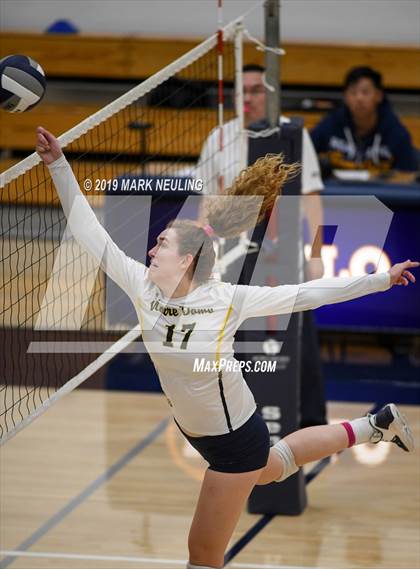 Thumbnail 3 in Notre Dame @ Menlo School photogallery.