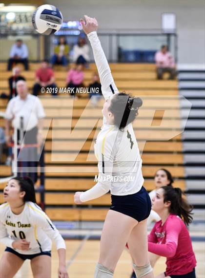 Thumbnail 3 in Notre Dame @ Menlo School photogallery.