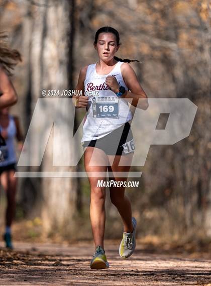 Thumbnail 1 in CHSAA 4A Cross Country Final photogallery.