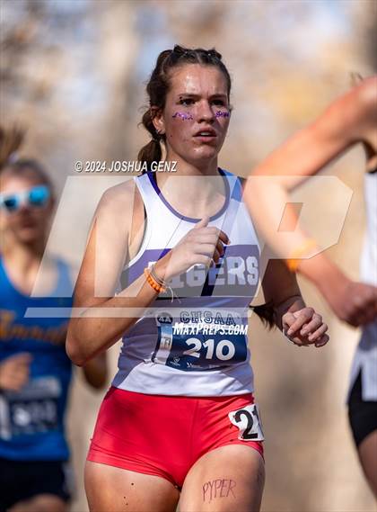 Thumbnail 2 in CHSAA 4A Cross Country Final photogallery.