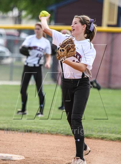 Thumbnail 1 in Mesquite @ Rowlett (UIL 5A Bi-District  Playoff) photogallery.
