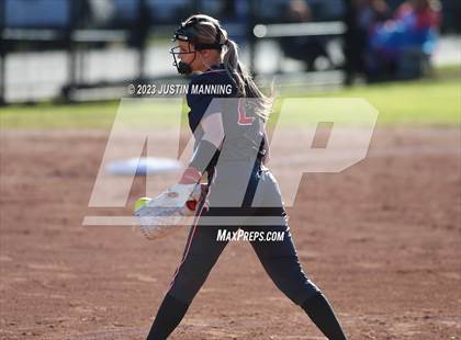 Thumbnail 1 in Camden Fairview @ Malvern photogallery.