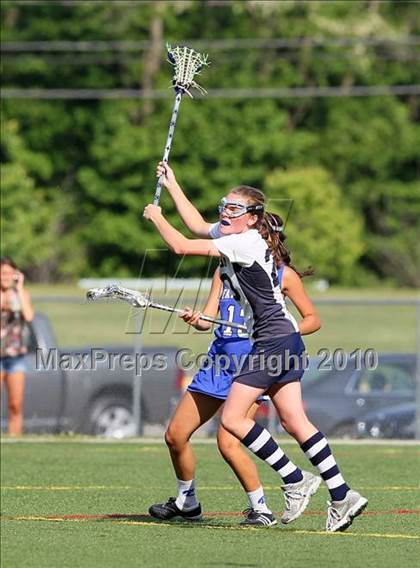 Thumbnail 1 in Wilton vs Ludlowe (FCIAC Quarterfinal) photogallery.