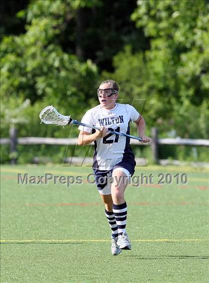 Thumbnail 2 in Wilton vs Ludlowe (FCIAC Quarterfinal) photogallery.