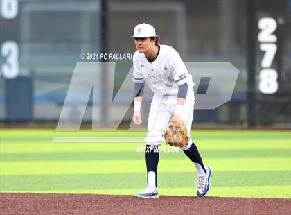 Thumbnail 1 in Oak Ridge @ Bellarmine photogallery.