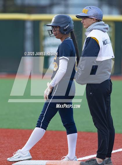 Thumbnail 3 in Notre Dame vs. Hillsdale (CCS D2 semifinal) photogallery.