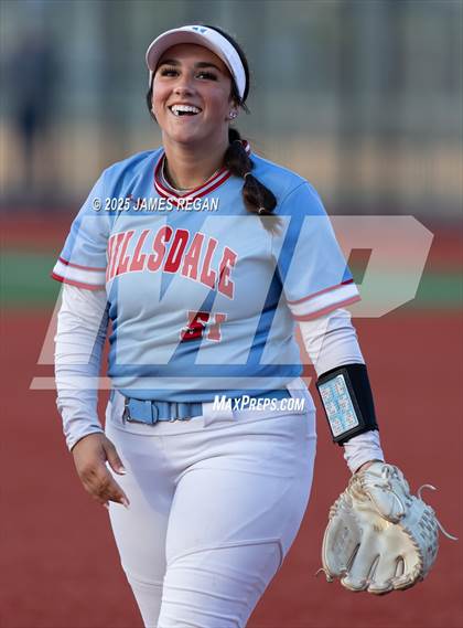 Thumbnail 3 in Notre Dame vs. Hillsdale (CCS D2 semifinal) photogallery.