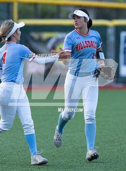 Thumbnail 3 in Notre Dame vs. Hillsdale (CIF CCS D2 Semifinal) photogallery.