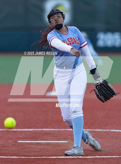 Thumbnail 1 in Notre Dame vs. Hillsdale (CIF CCS D2 Semifinal) photogallery.