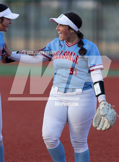 Thumbnail 2 in Notre Dame vs. Hillsdale (CIF CCS D2 Semifinal) photogallery.