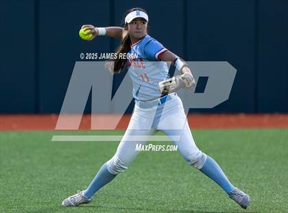 Thumbnail 1 in Notre Dame vs. Hillsdale (CIF CCS D2 Semifinal) photogallery.