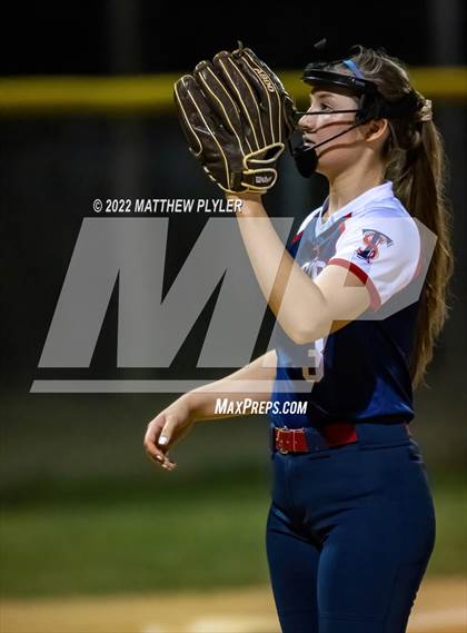 Thumbnail 3 in Terry Sanford @ Seventy-First photogallery.