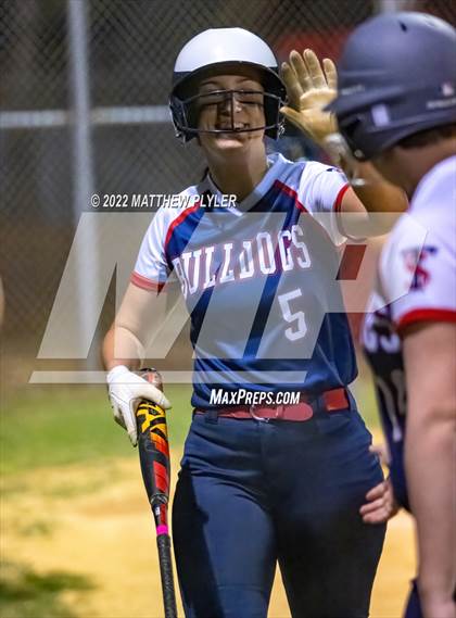 Thumbnail 3 in Terry Sanford @ Seventy-First photogallery.