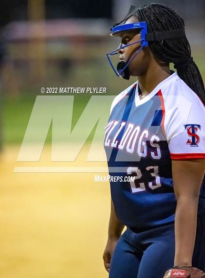 Thumbnail 3 in Terry Sanford @ Seventy-First photogallery.