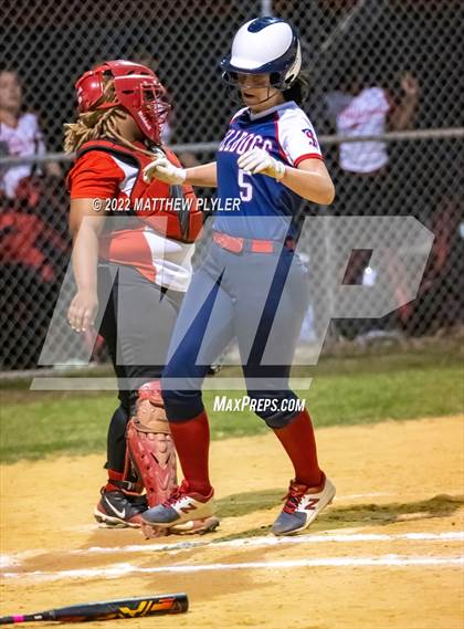 Thumbnail 3 in Terry Sanford @ Seventy-First photogallery.