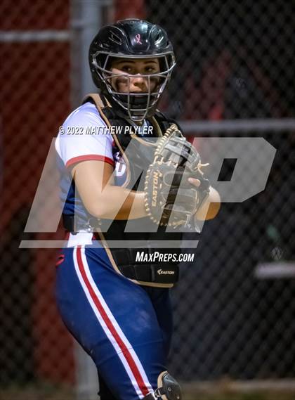 Thumbnail 2 in Terry Sanford @ Seventy-First photogallery.