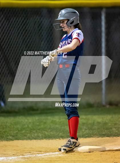 Thumbnail 2 in Terry Sanford @ Seventy-First photogallery.