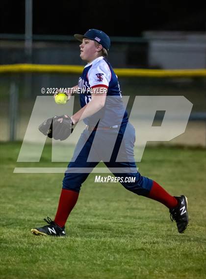 Thumbnail 1 in Terry Sanford @ Seventy-First photogallery.