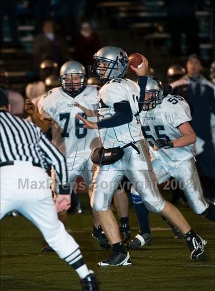 Thumbnail 2 in Framingham vs Marshfield (MIAA Division 1A East  Semifinal) photogallery.