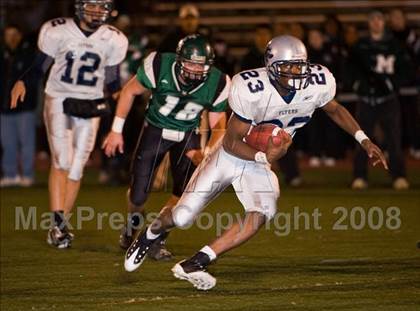 Thumbnail 2 in Framingham vs Marshfield (MIAA Division 1A East  Semifinal) photogallery.