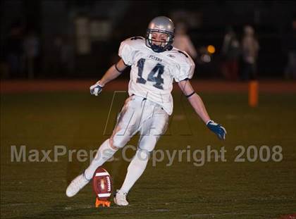 Thumbnail 1 in Framingham vs Marshfield (MIAA Division 1A East  Semifinal) photogallery.