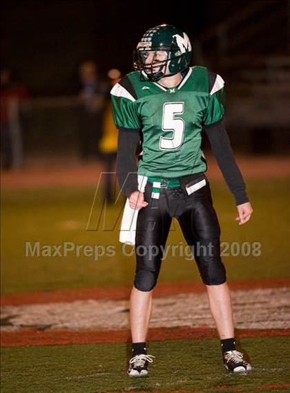 Thumbnail 3 in Framingham vs Marshfield (MIAA Division 1A East  Semifinal) photogallery.