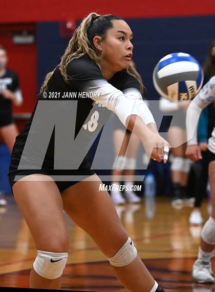 Thumbnail 3 in Timpview vs. Rancho (Durango Fall Classic) photogallery.