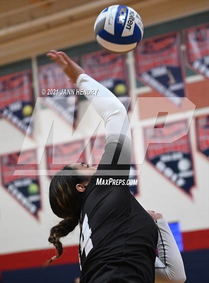 Thumbnail 1 in Timpview vs. Rancho (Durango Fall Classic) photogallery.