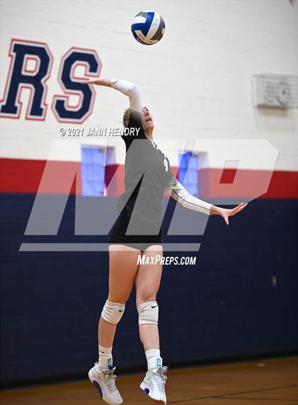 Thumbnail 1 in Timpview vs. Rancho (Durango Fall Classic) photogallery.