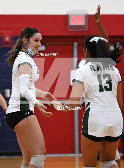Thumbnail 2 in Timpview vs. Rancho (Durango Fall Classic) photogallery.