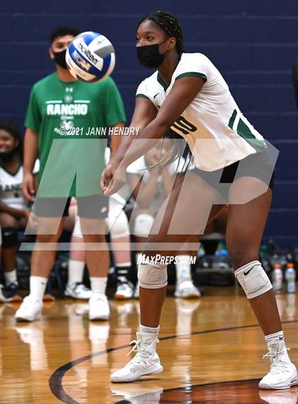 Thumbnail 2 in Timpview vs. Rancho (Durango Fall Classic) photogallery.