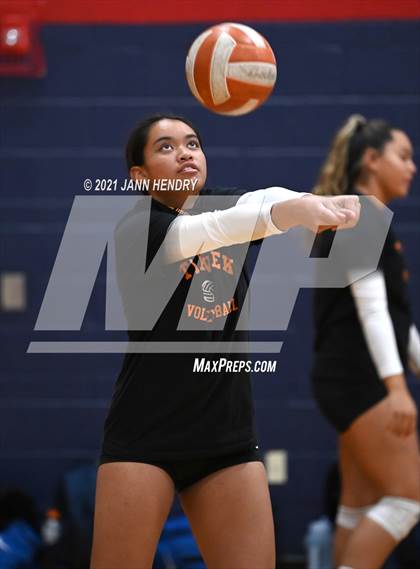 Thumbnail 1 in Timpview vs. Rancho (Durango Fall Classic) photogallery.