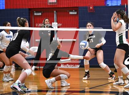 Thumbnail 2 in Timpview vs. Rancho (Durango Fall Classic) photogallery.