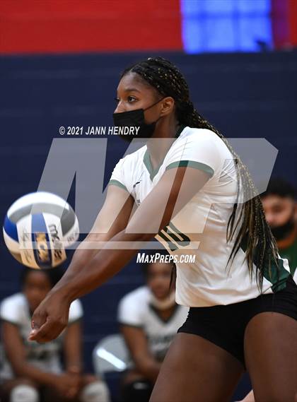 Thumbnail 2 in Timpview vs. Rancho (Durango Fall Classic) photogallery.