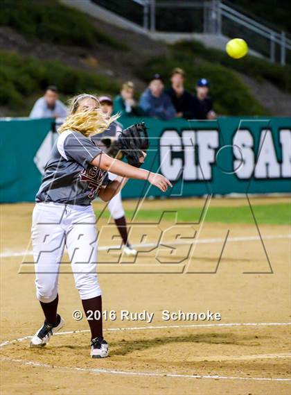 Thumbnail 2 in Patrick Henry vs. Rancho Buena Vista (CIF SDS D1 Final) photogallery.