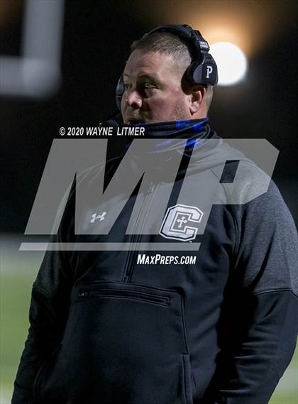 Thumbnail 1 in Highlands @ Covington Catholic (KHSAA Commonwealth Gridiron Bowl)  photogallery.