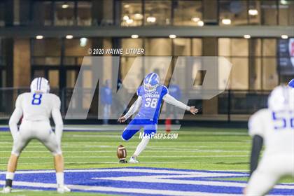 Thumbnail 2 in Highlands @ Covington Catholic (KHSAA Commonwealth Gridiron Bowl)  photogallery.