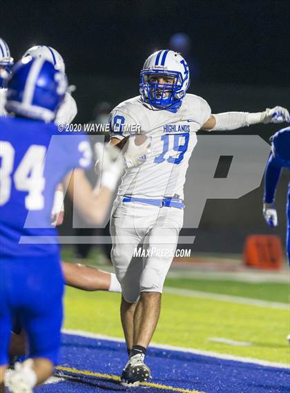 Thumbnail 2 in Highlands @ Covington Catholic (KHSAA Commonwealth Gridiron Bowl)  photogallery.