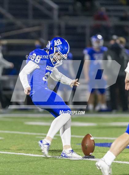 Thumbnail 1 in Highlands @ Covington Catholic (KHSAA Commonwealth Gridiron Bowl)  photogallery.